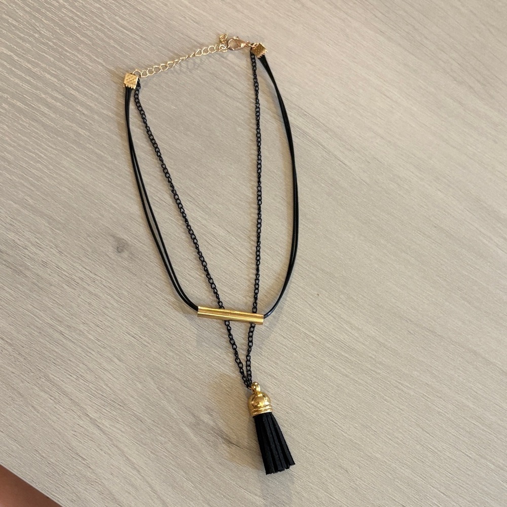 Elegant Black and‎ Gold Chocker  double  Necklace